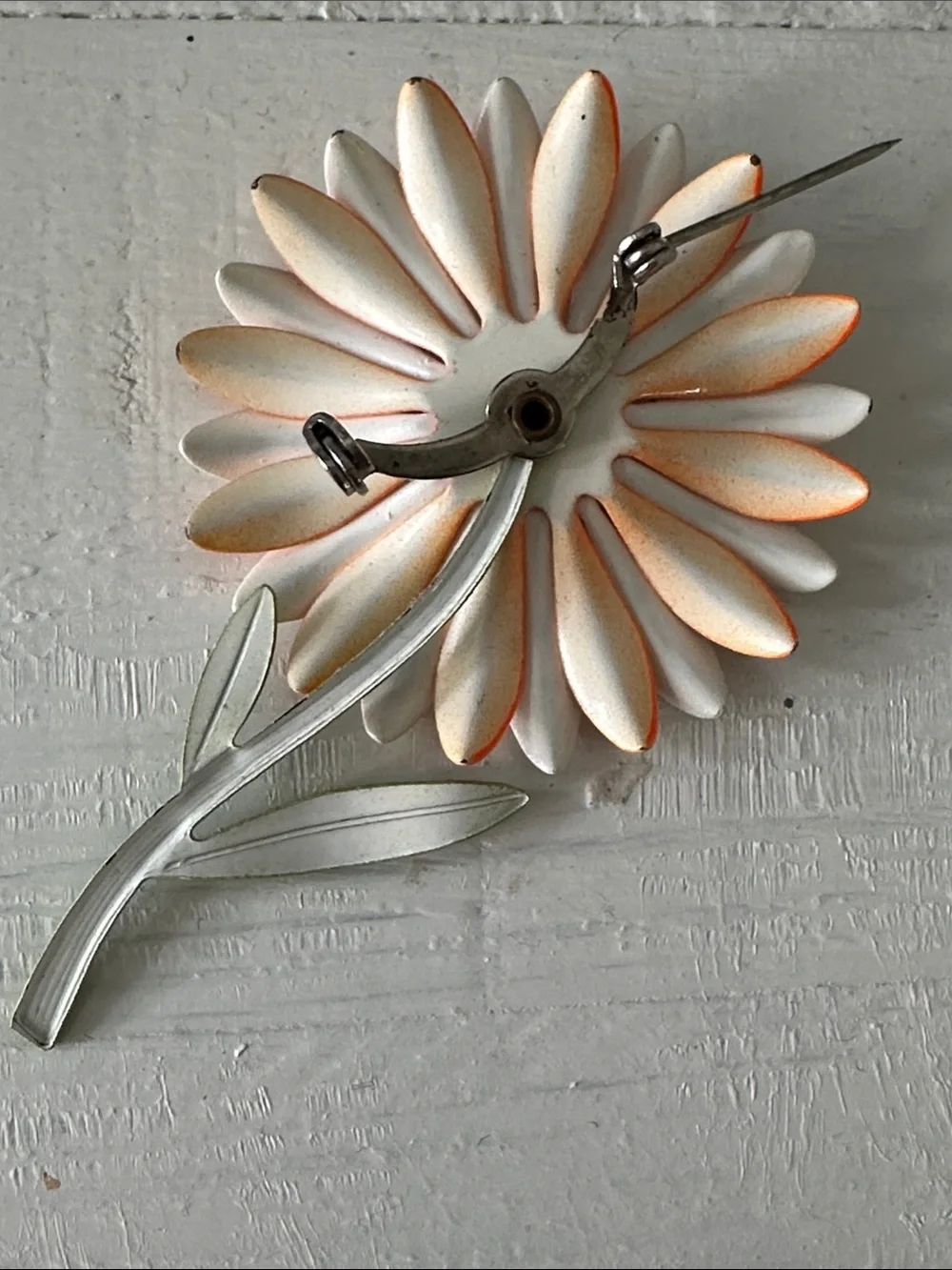 Vintage 1960’s Enamel Metal Orange & White Daisy Green Stem Brooch